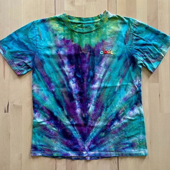 Cool Shirtz Very Cool Unisex Dyed T-Shirt size XS CUSTOM TIE-DYED Cold Ones - Picture 1 of 5
